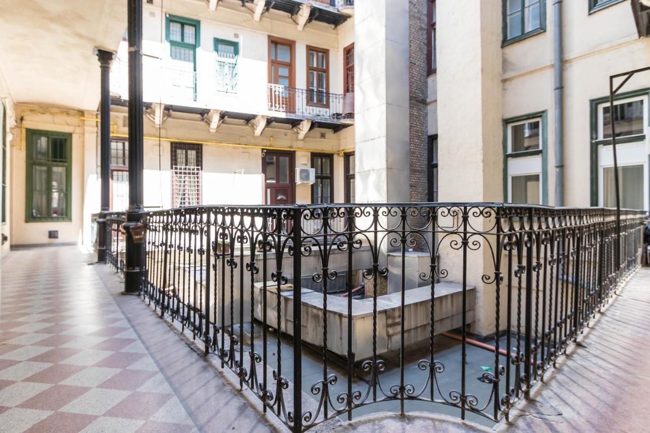 Katarina Apartment Blaha Square Βουδαπέστη Εξωτερικό φωτογραφία